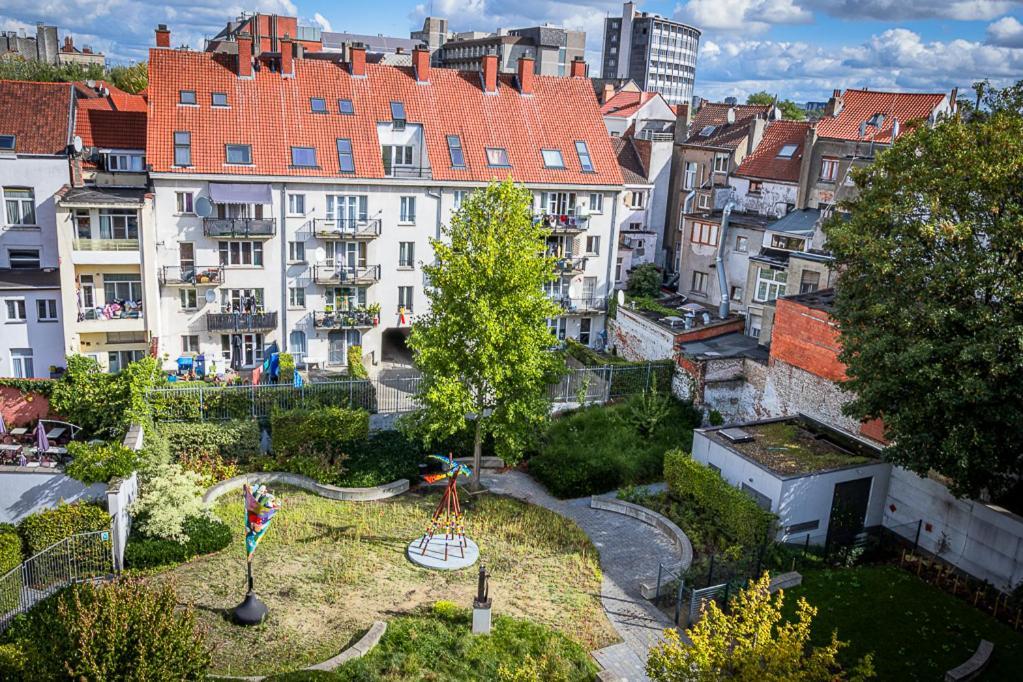 Youth Hostel Van Gogh Saint-Josse-ten-Noode Exterior photo